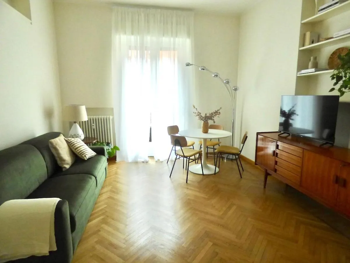 Апартаменты Residenza Chiara - Milano Porta Venezia  Милан
